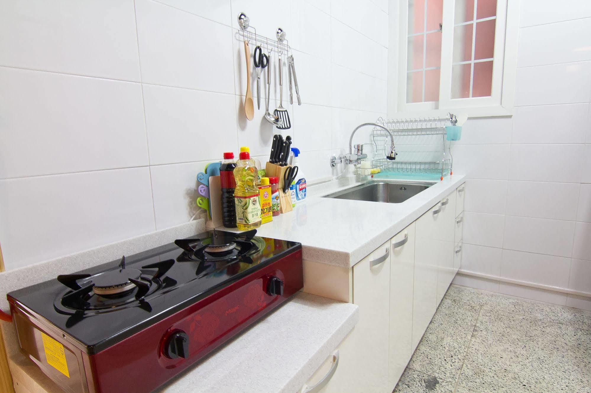 SUM Guesthouse Jeju Airport Extérieur photo